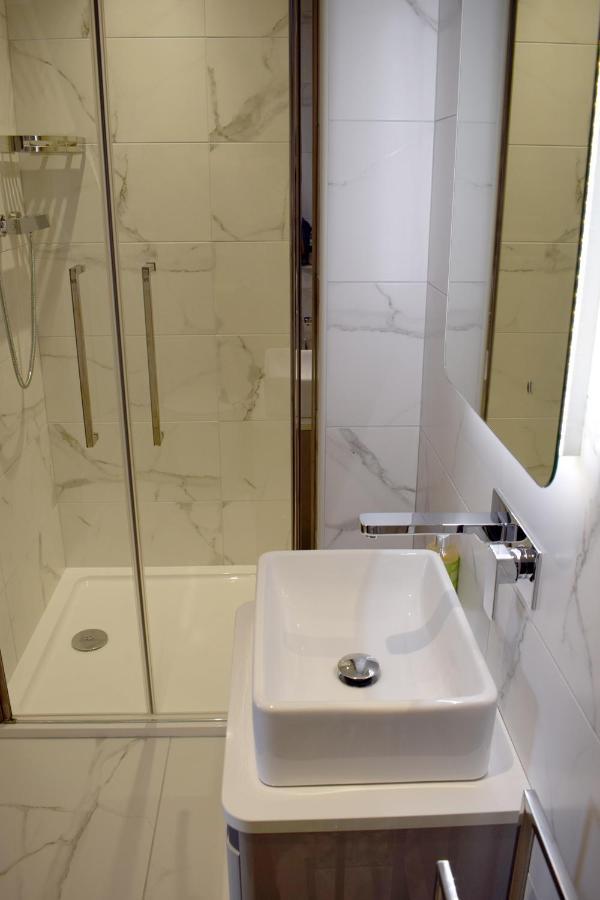 Dunarain Bed & Breakfast Тарберт Экстерьер фото